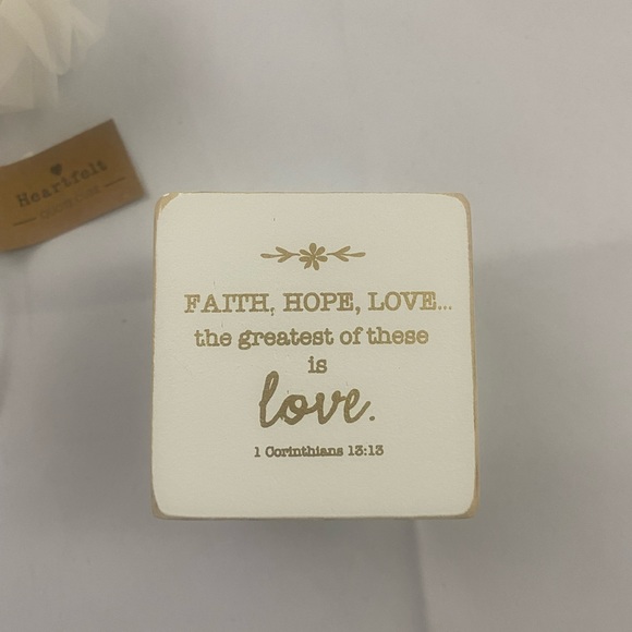 Heartfelt Quote Cube Wedding Mr. and Mrs. Gift Bible Quotes Organza Bag - Picture 6 of 10